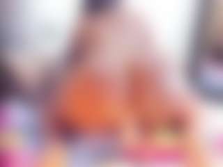 Laura Saenz's Live Sex Cam Show