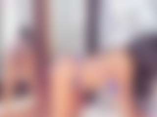 Laura Saenz's Live Sex Cam Show