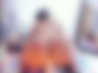 Laura Saenz's Live Sex Cam Show
