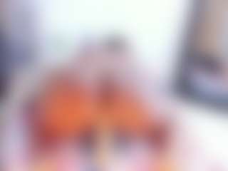 Laura Saenz's Live Sex Cam Show