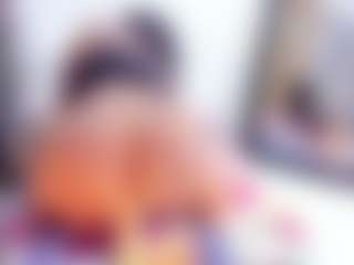 Laura Saenz's Live Sex Cam Show