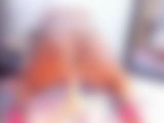 Laura Saenz's Live Sex Cam Show