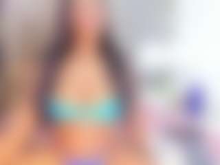 Laura Saenz's Live Sex Cam Show
