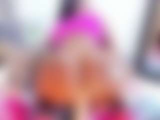 Laura Saenz's Live Sex Cam Show