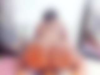 Laura Saenz's Live Sex Cam Show
