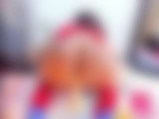 Laura Saenz's Live Sex Cam Show