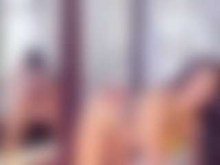 Laura Saenz's Live Sex Cam Show