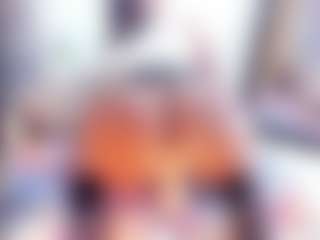 Laura Saenz's Live Sex Cam Show