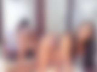 Laura Saenz's Live Sex Cam Show
