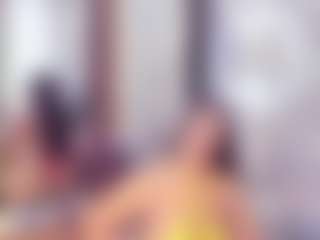 Laura Saenz's Live Sex Cam Show