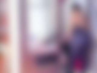 Laura Saenz's Live Sex Cam Show