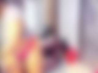 Laura Saenz's Live Sex Cam Show