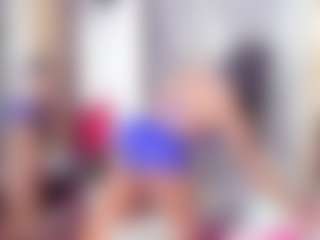 Laura Saenz's Live Sex Cam Show
