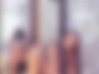 Laura Saenz's Live Sex Cam Show
