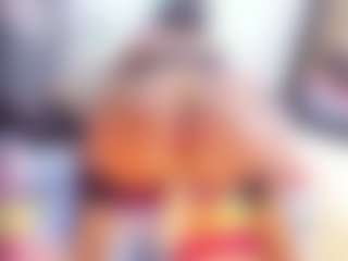 Laura Saenz's Live Sex Cam Show