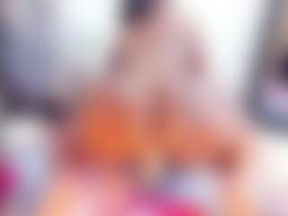 Laura Saenz's Live Sex Cam Show