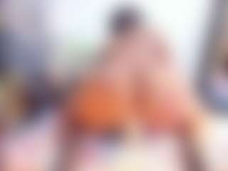 Laura Saenz's Live Sex Cam Show
