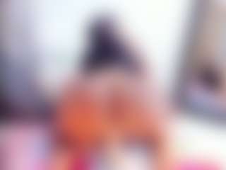 Laura Saenz's Live Sex Cam Show