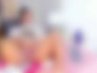 Laura Saenz's Live Sex Cam Show
