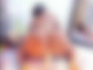 Laura Saenz's Live Sex Cam Show