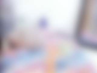 Laura Saenz's Live Sex Cam Show