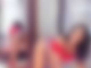 Laura Saenz's Live Sex Cam Show