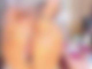 Laura Saenz's Live Sex Cam Show