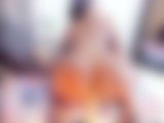 Laura Saenz's Live Sex Cam Show