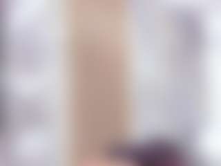 Laura Saenz's Live Sex Cam Show