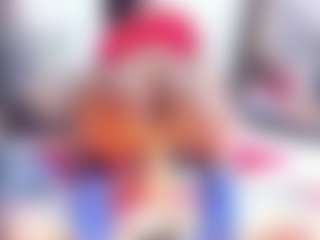 Laura Saenz's Live Sex Cam Show