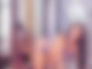 Laura Saenz's Live Sex Cam Show