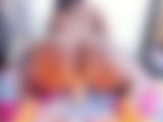 Laura Saenz's Live Sex Cam Show