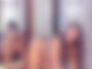 Laura Saenz's Live Sex Cam Show