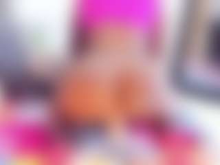 Laura Saenz's Live Sex Cam Show