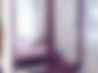 Laura Saenz's Live Sex Cam Show