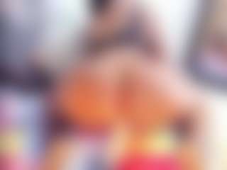 Laura Saenz's Live Sex Cam Show
