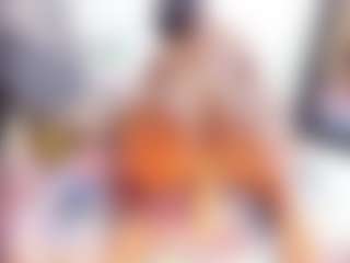 Laura Saenz's Live Sex Cam Show
