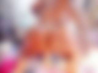 Laura Saenz's Live Sex Cam Show