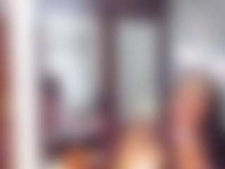 Laura Saenz's Live Sex Cam Show