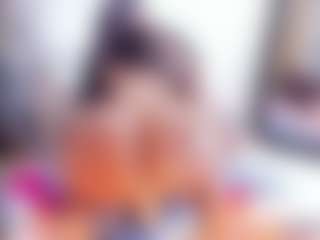 Laura Saenz's Live Sex Cam Show