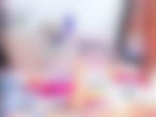 Laura Saenz's Live Sex Cam Show