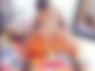 Laura Saenz's Live Sex Cam Show