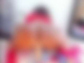 Laura Saenz's Live Sex Cam Show