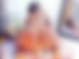Laura Saenz's Live Sex Cam Show
