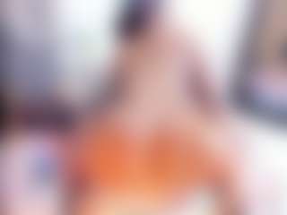Laura Saenz's Live Sex Cam Show