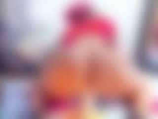 Laura Saenz's Live Sex Cam Show