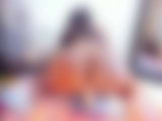 Laura Saenz's Live Sex Cam Show