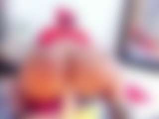 Laura Saenz's Live Sex Cam Show