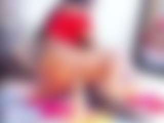 Laura Saenz's Live Sex Cam Show