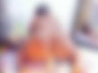 Laura Saenz's Live Sex Cam Show